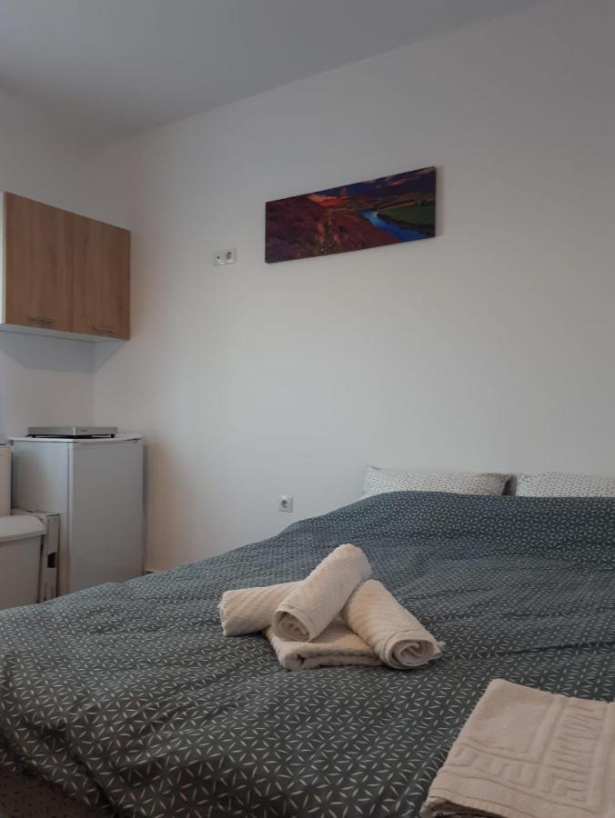 Hunyadi Budget Ciresica Sibiu Exterior photo